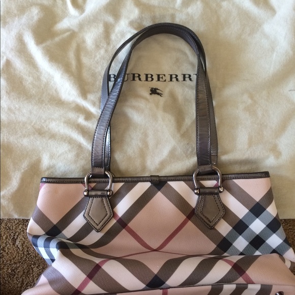 Burberry handbag - Picture 8 of 9